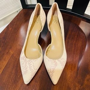 ANN TAYLOR Cream/Gray Snake Skin Kitten Heel Size 8.5